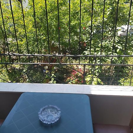 Gesapartment Tirana Exteriör bild