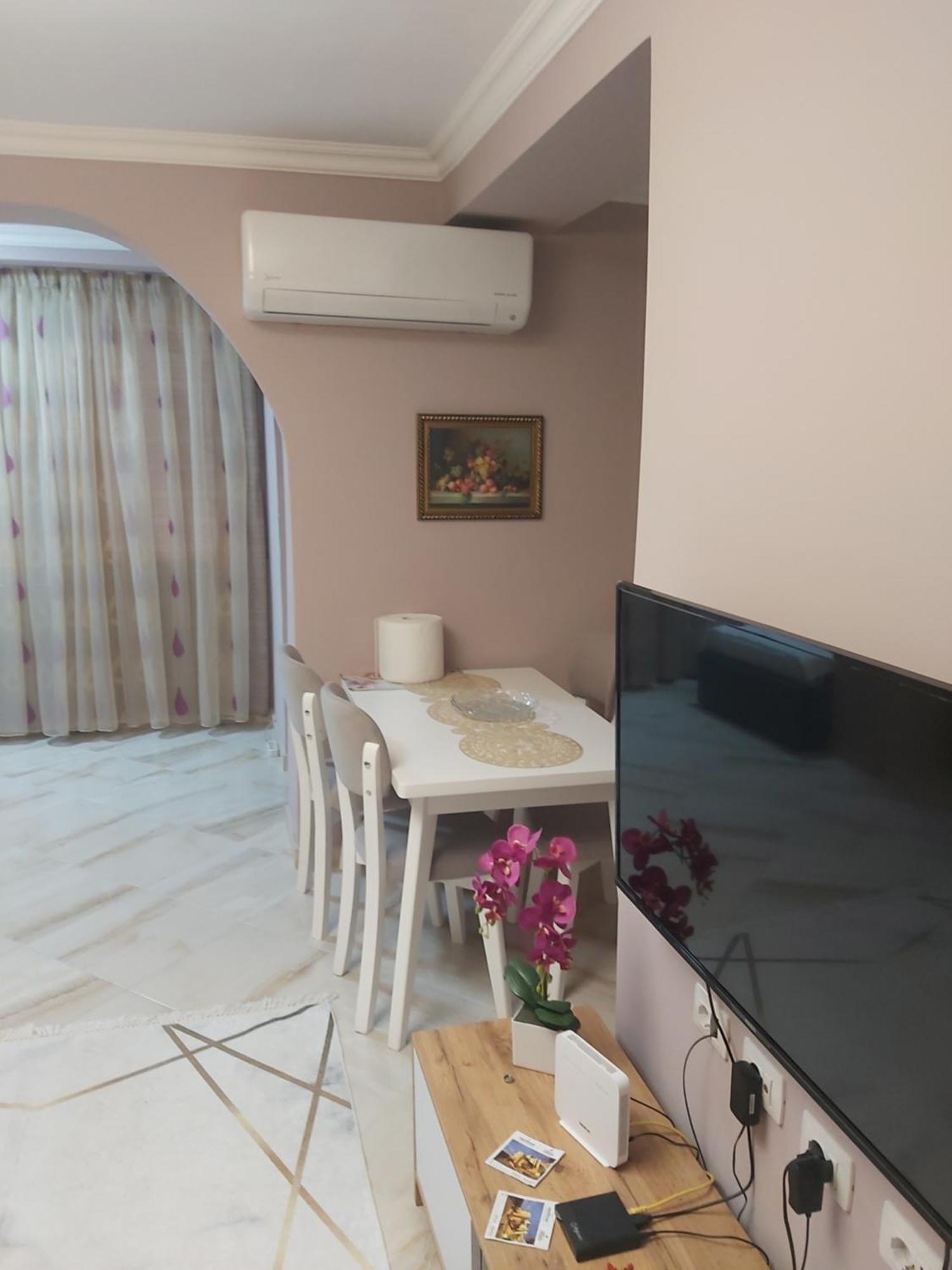 Gesapartment Tirana Exteriör bild